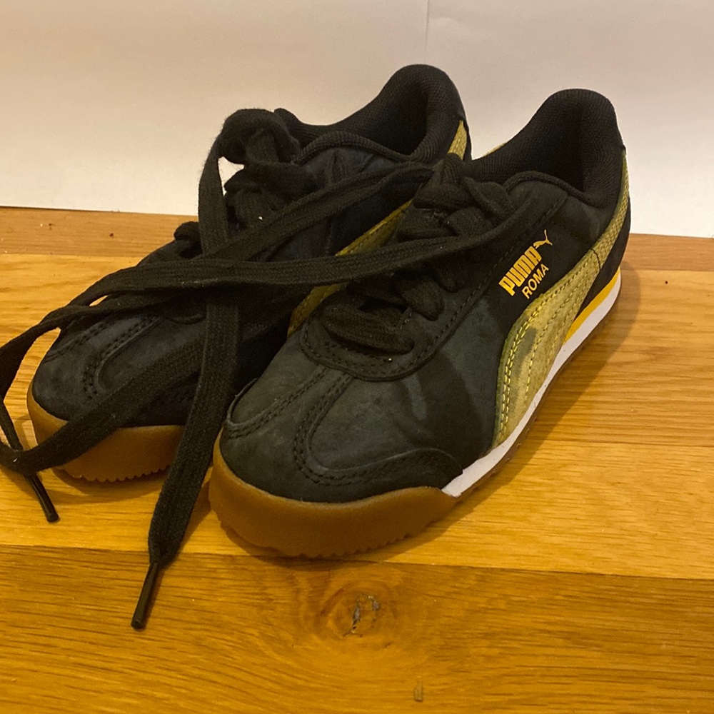 Puma Roma Trainers
